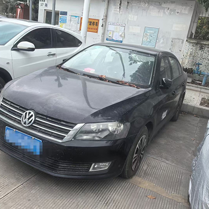 <strong>事故车高价回收</strong>